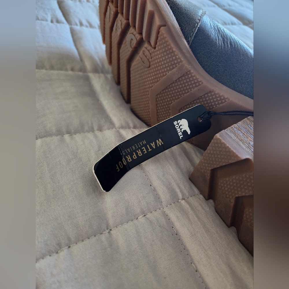 Sorel ankle booties - Picture 4 of 4